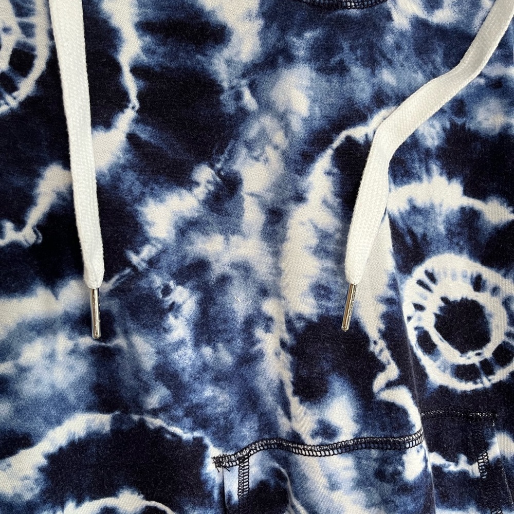 Koolaburra Blue Tie-Dye Hoodie - Picture 5 of 8
